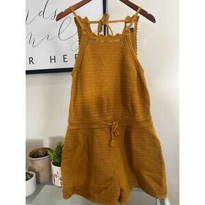 ✨ Universal Thread Gold Halter Romper – Size Large ✨